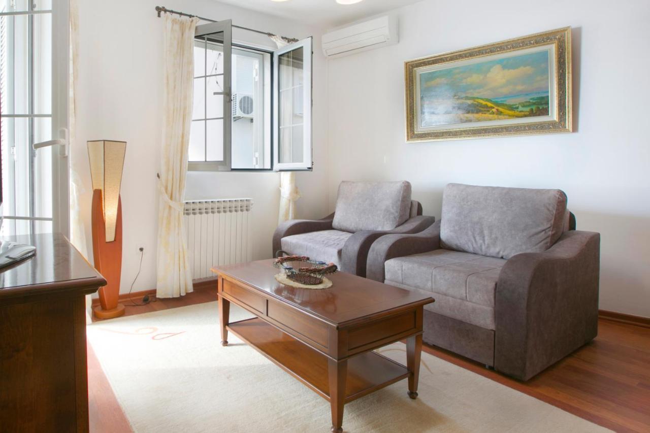 Royal Holiday Apartments סבטי סטפן מראה חיצוני תמונה