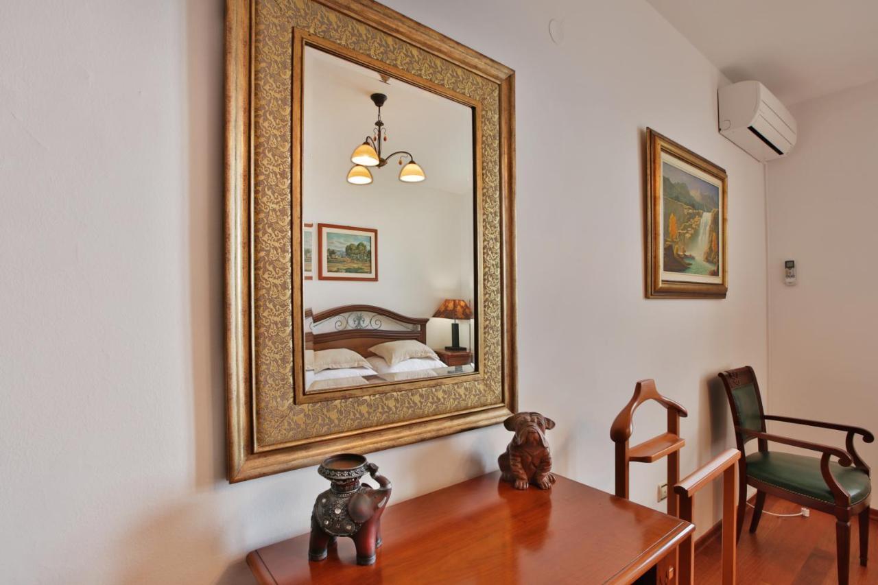 Royal Holiday Apartments סבטי סטפן מראה חיצוני תמונה