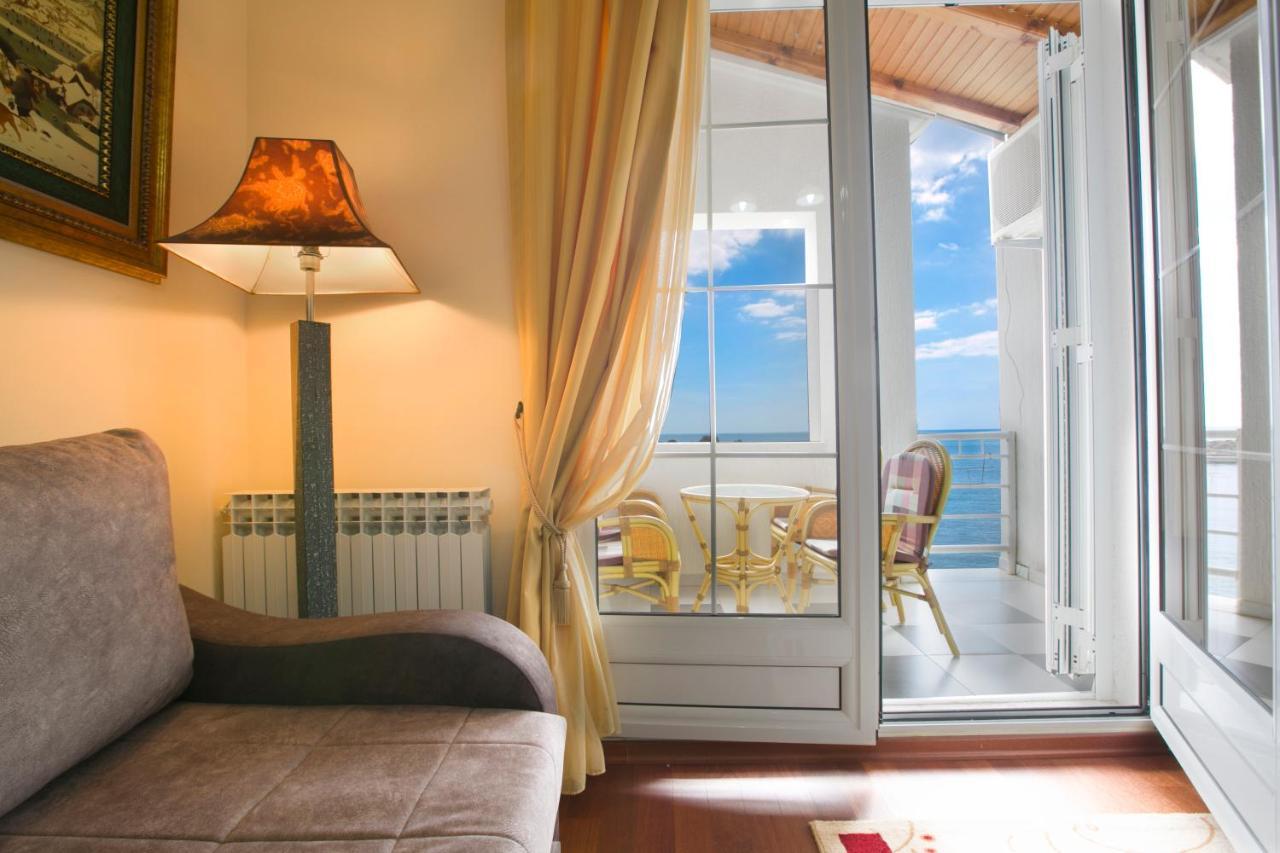 Royal Holiday Apartments סבטי סטפן מראה חיצוני תמונה