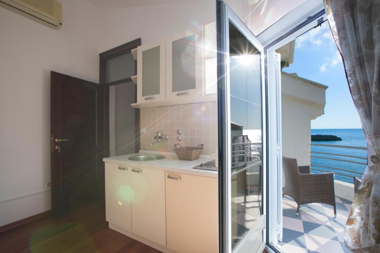 Royal Holiday Apartments סבטי סטפן מראה חיצוני תמונה