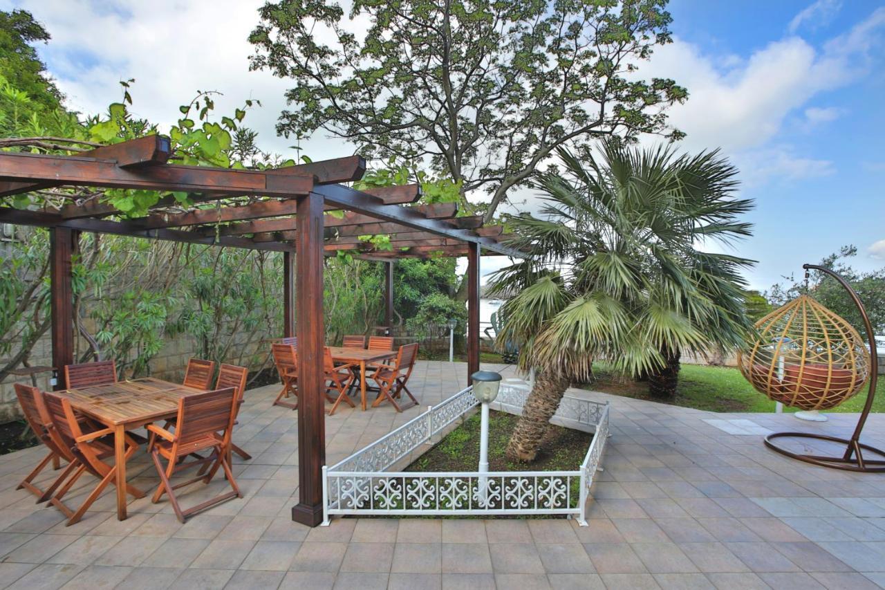 Royal Holiday Apartments סבטי סטפן מראה חיצוני תמונה